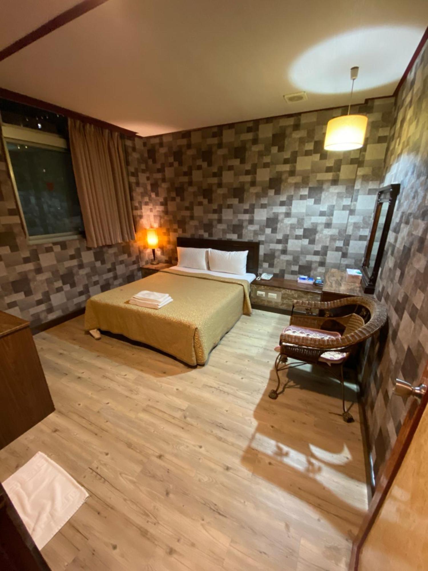 Hotel Lee-Chan Taipeh Exterior foto